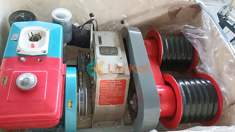 寧波LingKaiの電力設備がオマーンに到達